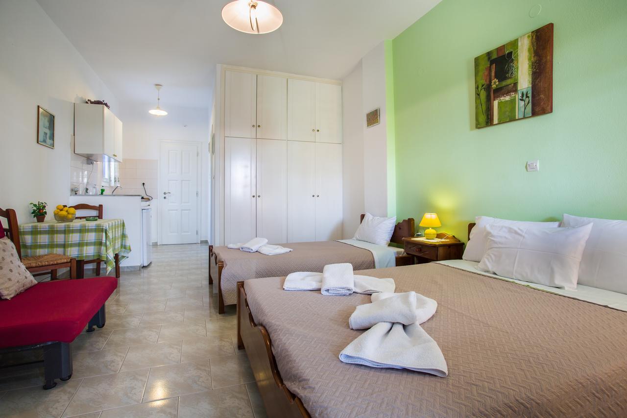 Betty Apartments Drios Exterior foto